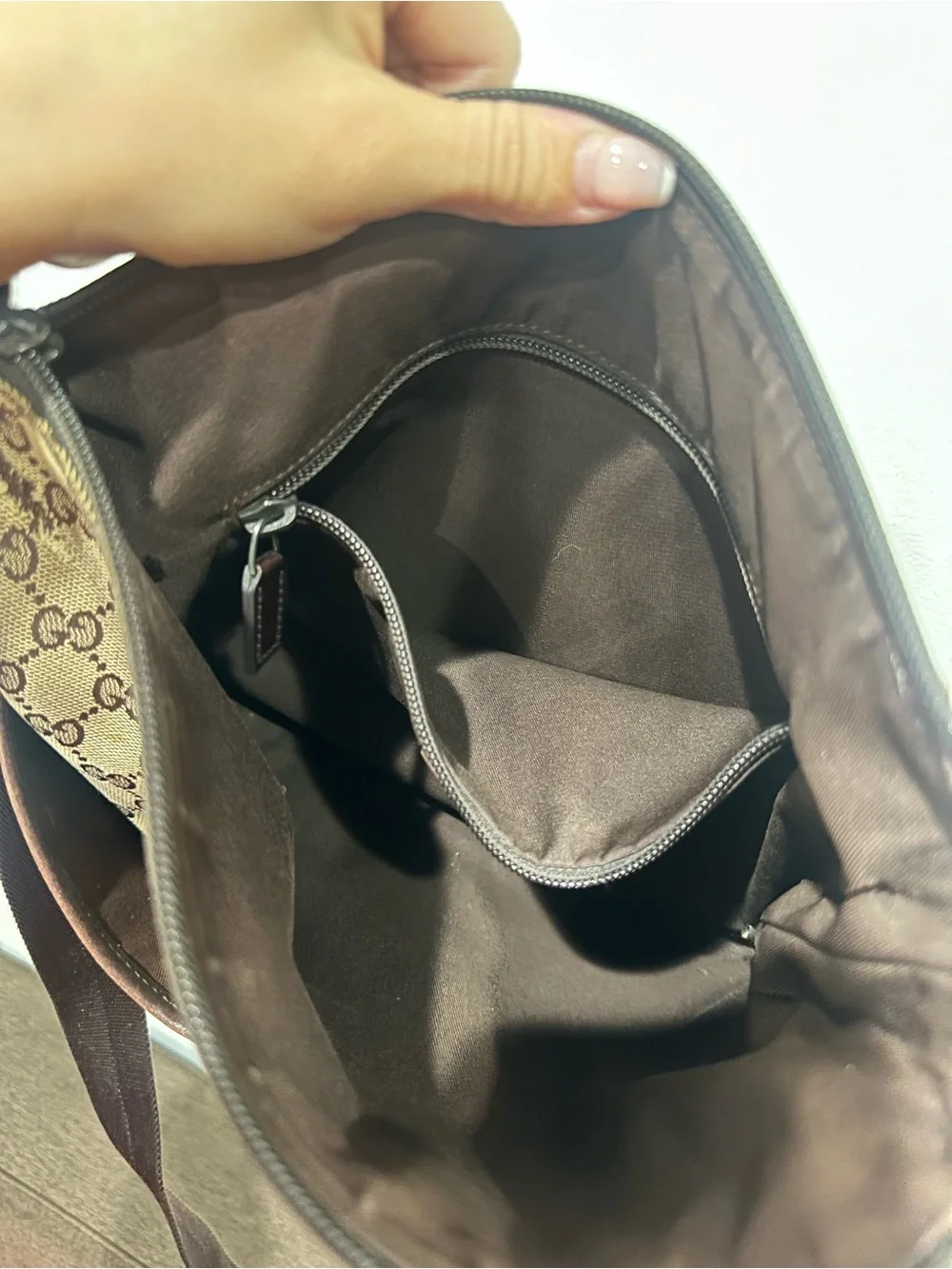 AUTHENTIC Gucci Brown Monogram Canvas Crossbody Bag